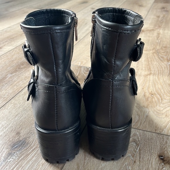 Steve Madden Black Leather Moto Booties - Picture 5 of 9